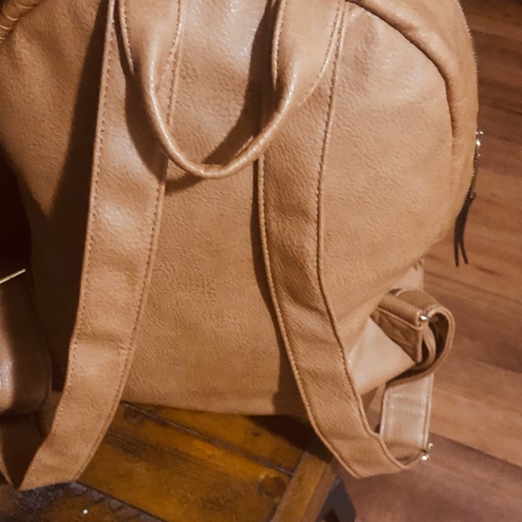 Steve Madden - Picture 2 of 4